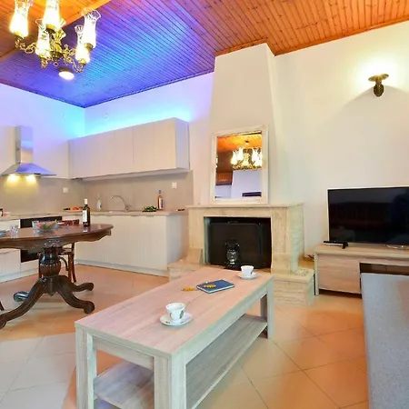 Balukas House